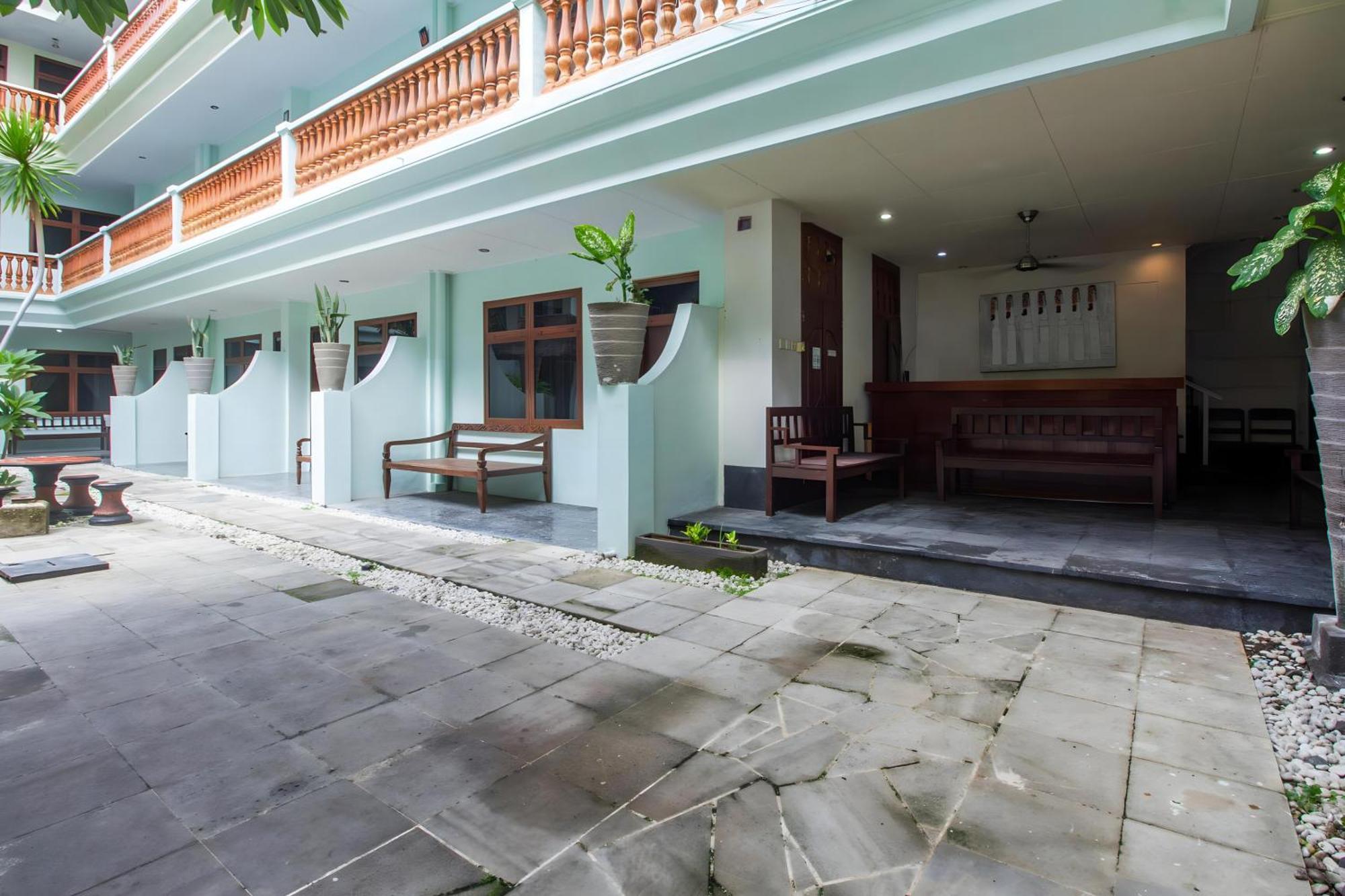 Capital O 93809 Wida Hotel Legian Εξωτερικό φωτογραφία