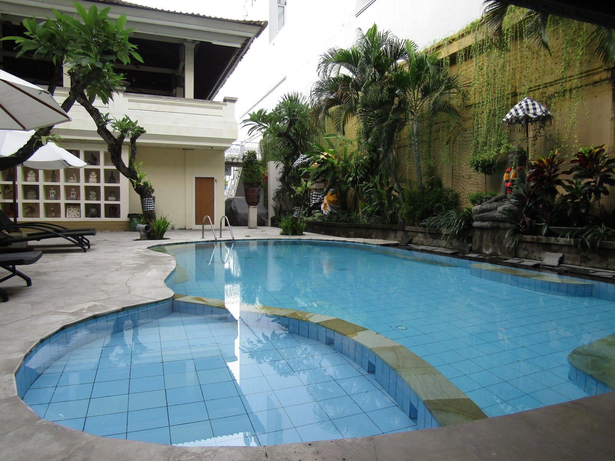 Capital O 93809 Wida Hotel Legian Εξωτερικό φωτογραφία
