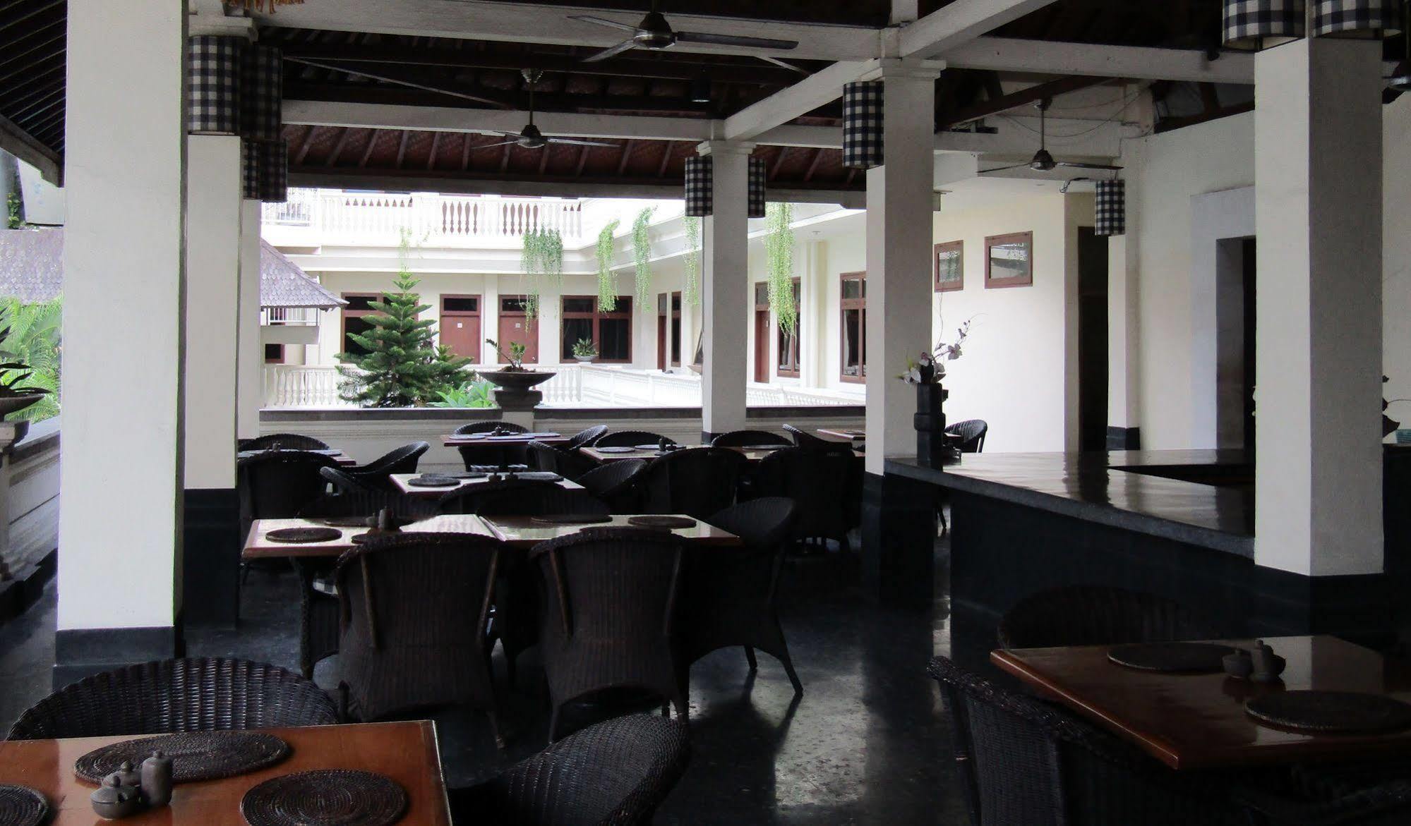 Capital O 93809 Wida Hotel Legian Εξωτερικό φωτογραφία