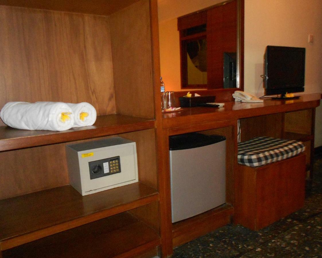 Capital O 93809 Wida Hotel Legian Εξωτερικό φωτογραφία