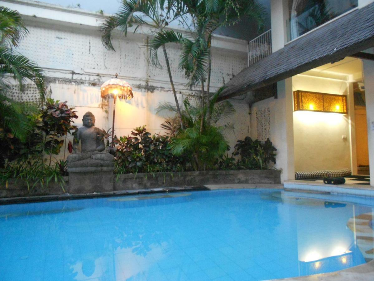 Capital O 93809 Wida Hotel Legian Εξωτερικό φωτογραφία